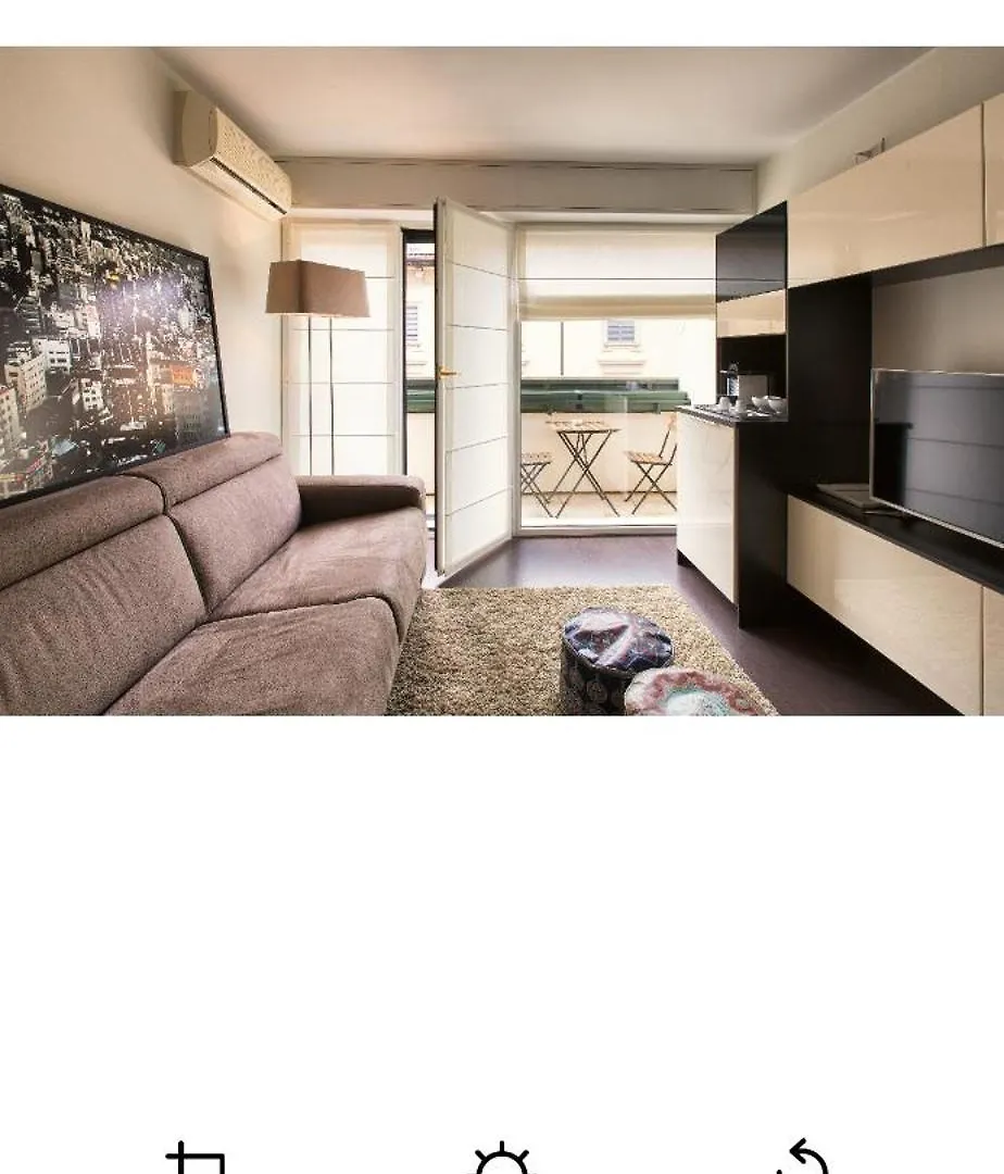 Delightful Two-Room Apartment In Brera ミラノ